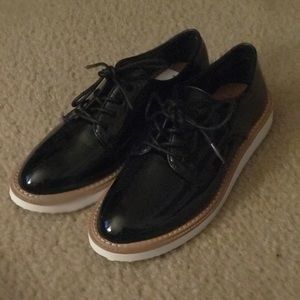 Oxford shoes